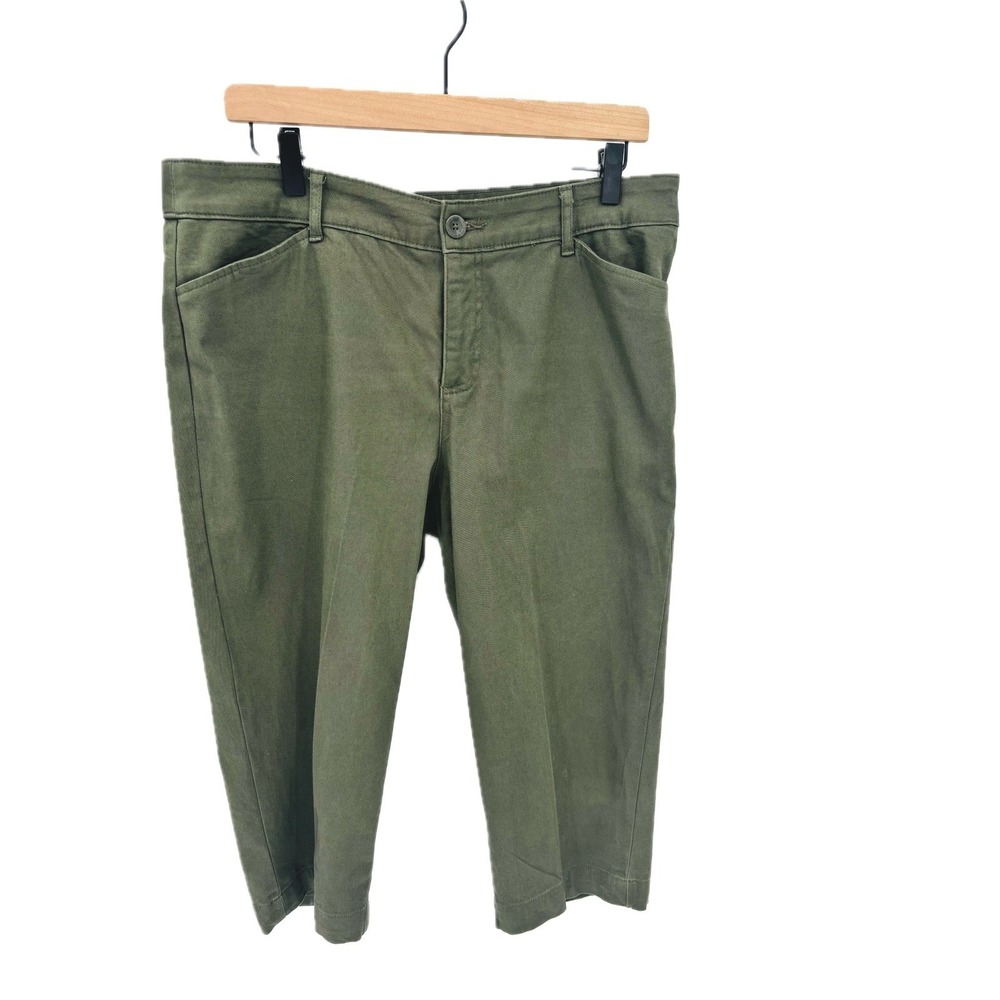 St Johns Bay Olive Green Capris Womens 14 Casual Cropped Pants Excellent